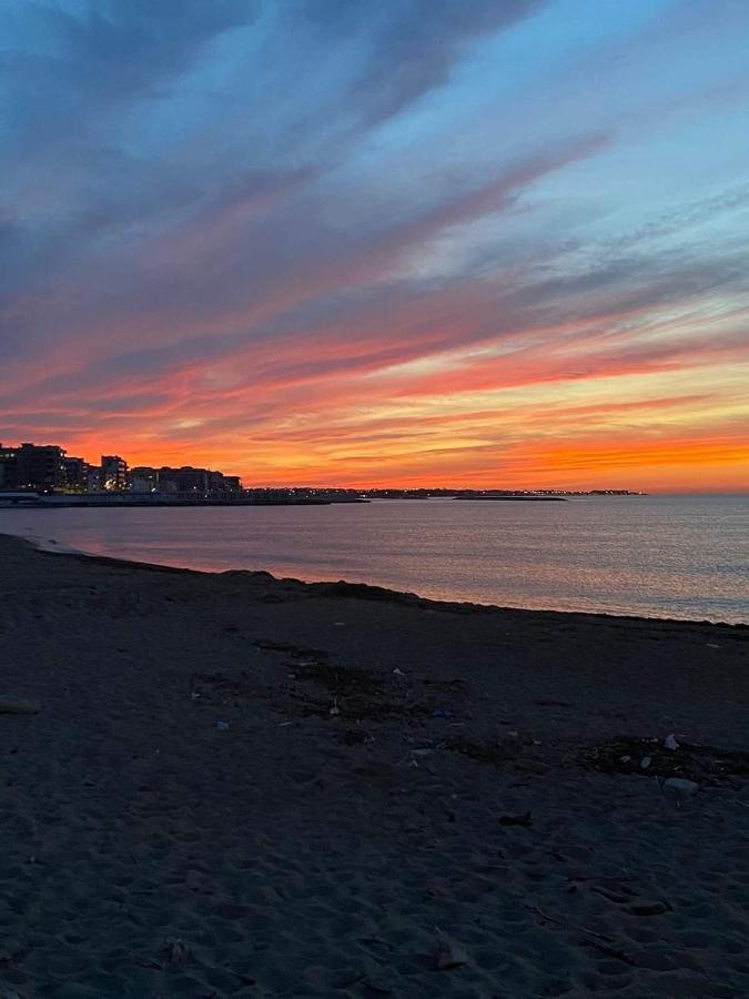 Vila La Chicca Sul Mare Bari Exteriér fotografie