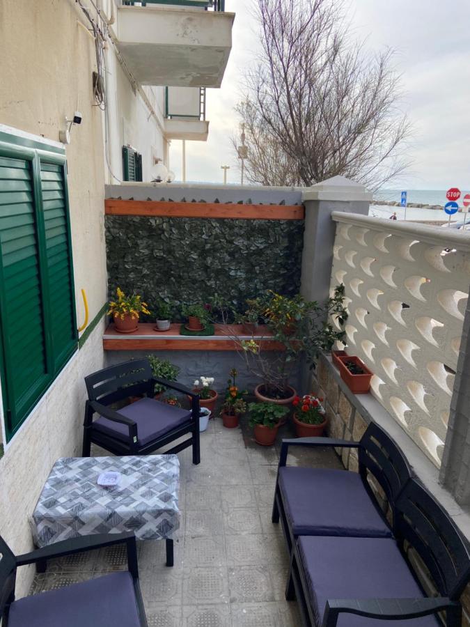 Vila La Chicca Sul Mare Bari Exteriér fotografie