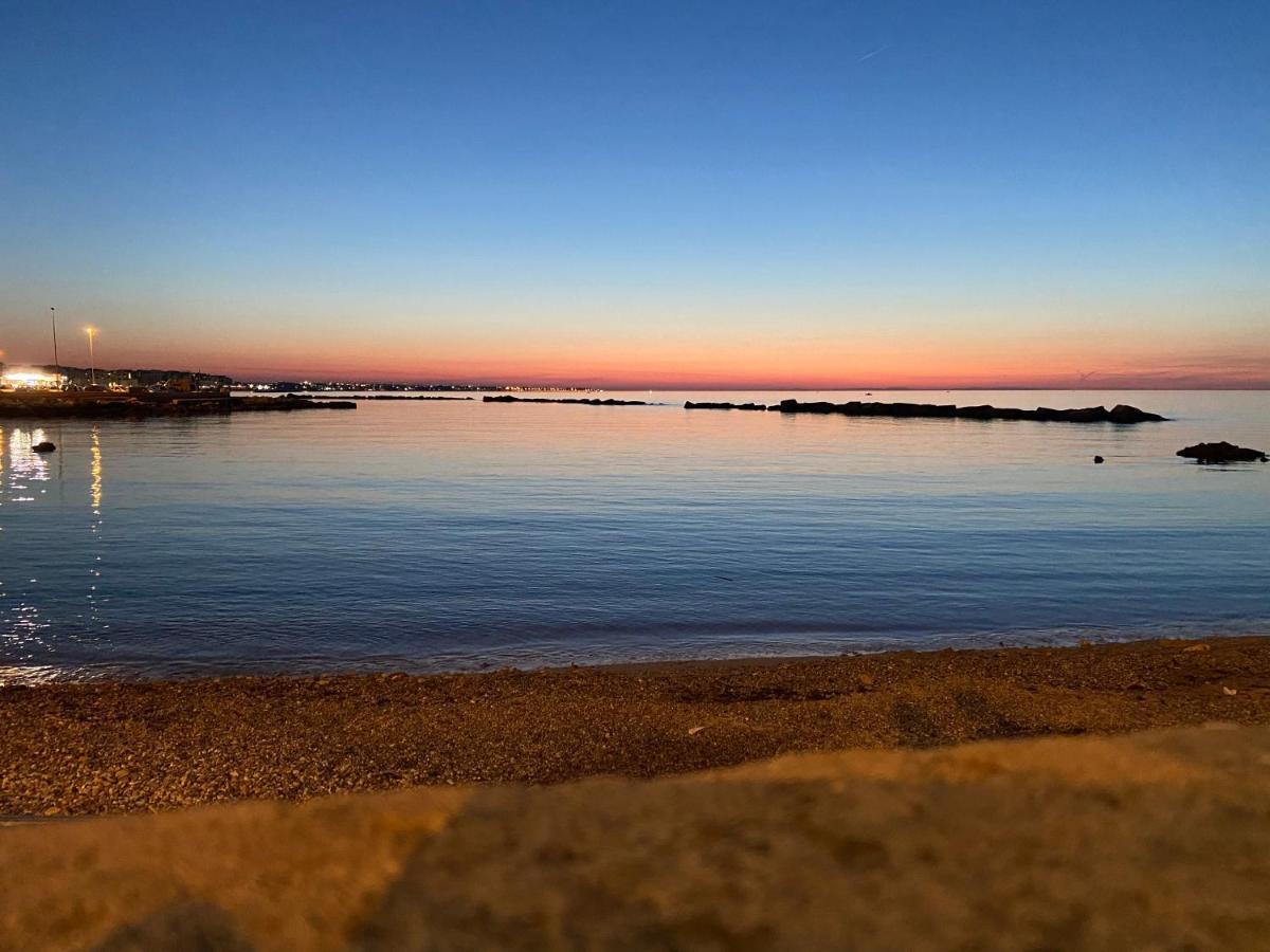 Vila La Chicca Sul Mare Bari Exteriér fotografie