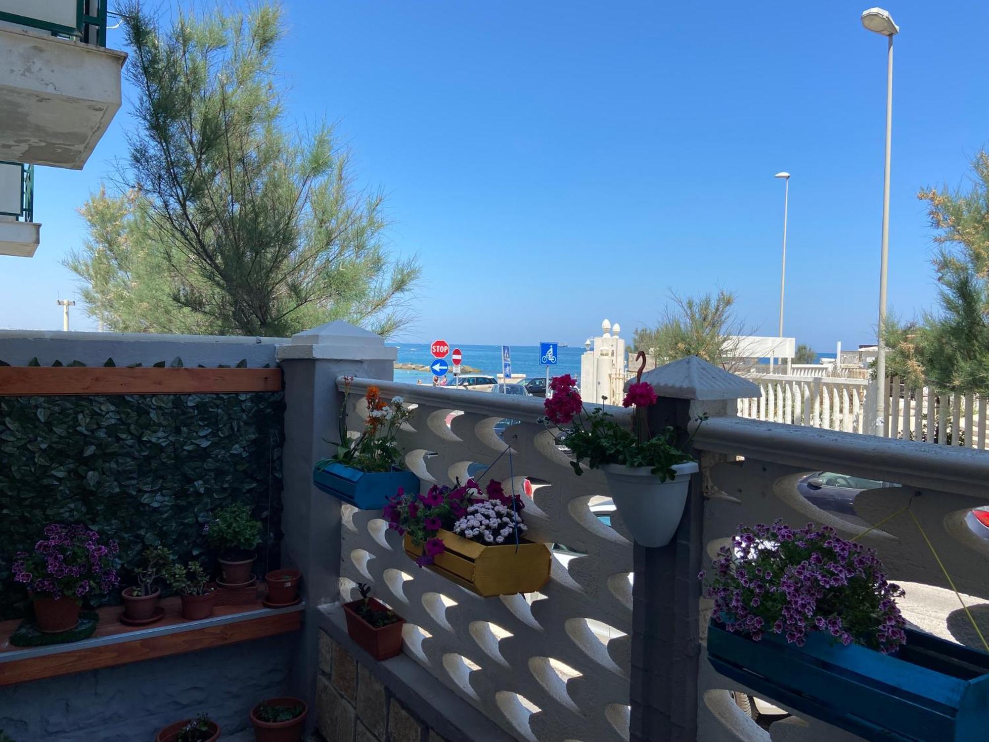 Vila La Chicca Sul Mare Bari Exteriér fotografie