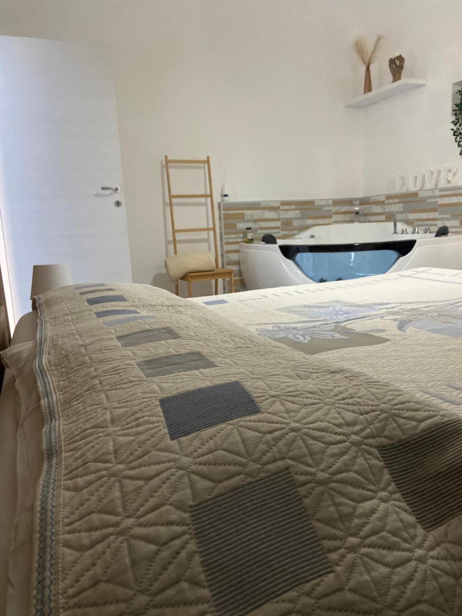 Vila La Chicca Sul Mare Bari Exteriér fotografie
